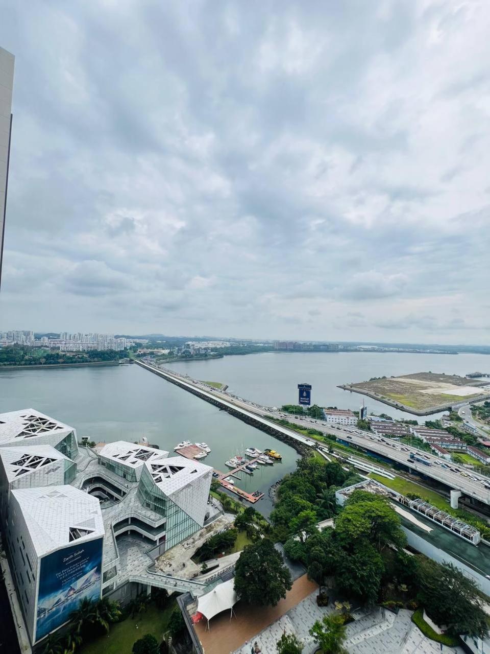 R&F Princess Cove At Anju Johor Bahru Zewnętrze zdjęcie